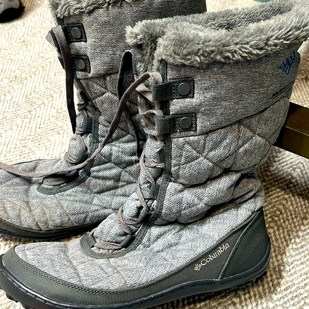Columbia Gray Winter & Rain Boots